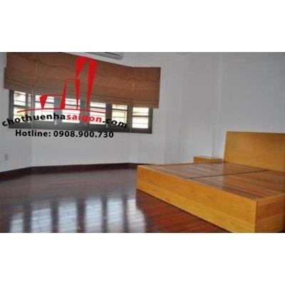 cho thuê biệt thự đường nguyễn văn hưởng, quận 2, giá 1500$