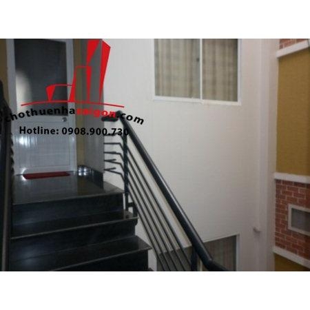 cho thuê biệt thự mini đường huỳnh văn bánh, quận phú nhuận giá 1000$/tháng
