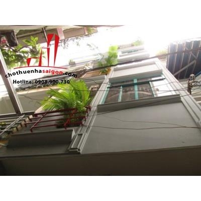 cần cho thuê nhà quận 1, đường hẽm trần hưng đạo giá cho thuê:12tr/tháng