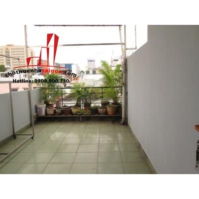 cần cho thuê nhà quận 1, đường hẽm trần hưng đạo giá cho thuê:12tr/tháng