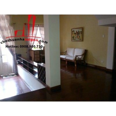 Cho thuê villa quận 1, mặt tiền đường Đặng Dung, giá: 4.500$