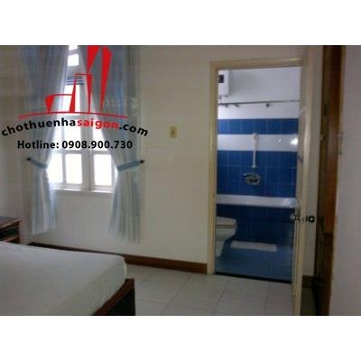 Cho thuê villa quận 1, mặt tiền đường Đặng Dung, giá: 4.500$