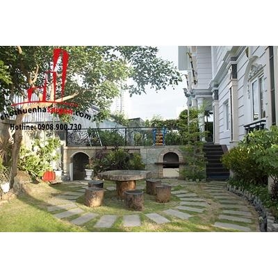 Cho thuê biệt thự cao cấp Thảo Điền, Quận 2.diện tích:500m2, giá 7500$/tháng