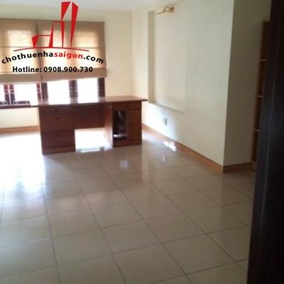 cho thuê villa quận 2, đường xuân thủy giá cho thuê:45tr/tháng