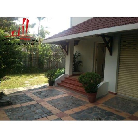 cho thuê biệt thự đường nguyễn văn hưởng, quận 2