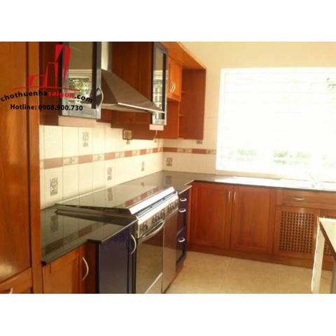 cho thuê biệt thự đường nguyễn văn hưởng, quận 2