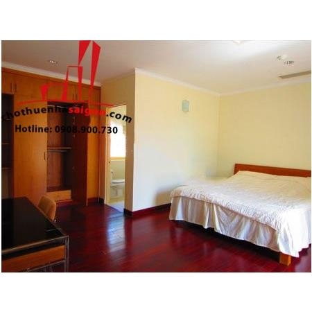 Cho thuê Villa Quận 2, khu Thảo Điền, giá 3000$