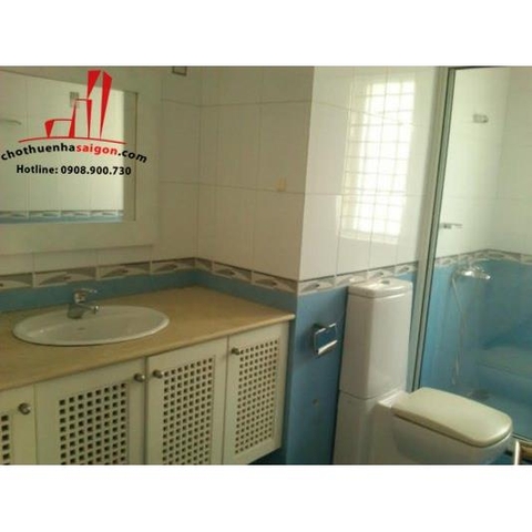 cho thuê biệt thự đường nguyễn văn hưởng, quận 2