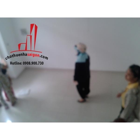 Cho thuê nhà Quận Phú Nhuận, hẻm đường Hoàng Diệu. Giá : 11 triệu/tháng.