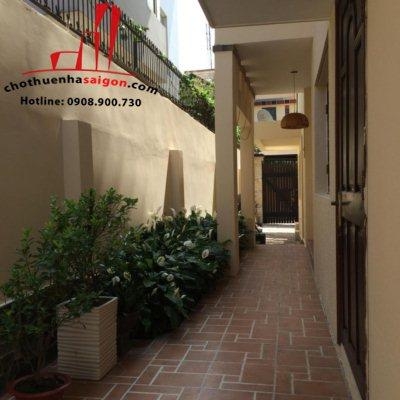 cho thuê biệt thự Đường Quốc Hương, phường Thảo Điền, quận 2 TpHCM.