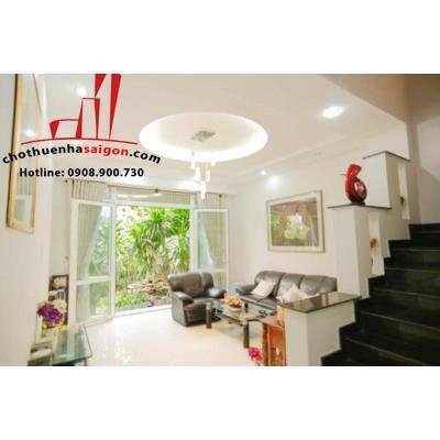 Cho thuê villa phố đường Nguyễn Kiệm, Quận Phú Nhuận, Giá 1500$ /tháng