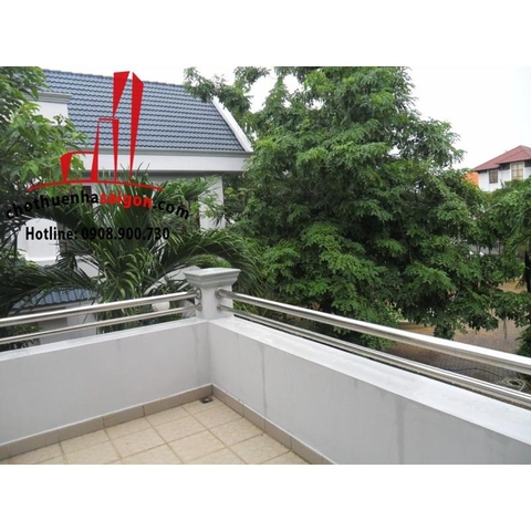 Cho thuê Villa Quận 2, khu Thảo Điền, giá 1500$