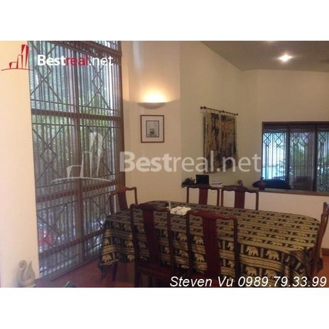 cho thuê villa combound thảo điền quận 2, giá cho thuê:1800$/tháng