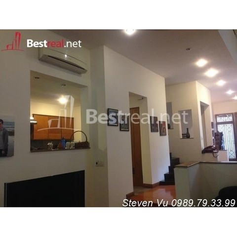 cho thuê villa combound thảo điền quận 2, giá cho thuê:1800$/tháng