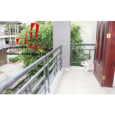 cần cho thuê biệt thự phường thảo điền, quận  2, giá 1400$/tháng