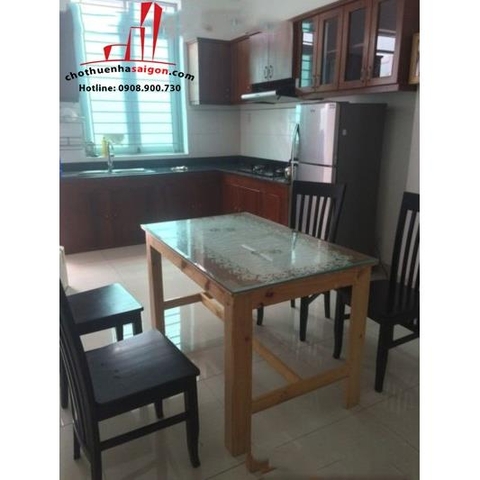 cho thuê nhà quận 2, đường nguyễn bá huân khu thảo điền giá cho thuê: 900$/tháng