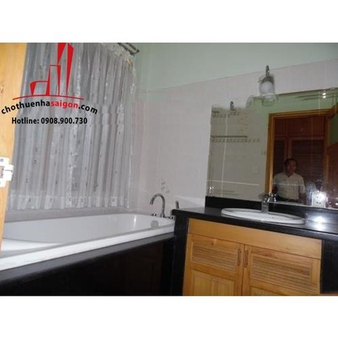 cần cho thuê biệt thự đường nguyễn cự lượng, phường 2, quận tân bình