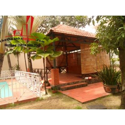 Cho thuê Villa đường Nguyễn Duy Hiệu, phường Thảo Điền Q.2 giá 5000$