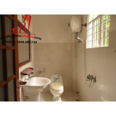 Cho thuê Villa đường Nguyễn Duy Hiệu, phường Thảo Điền Q.2 giá 5000$