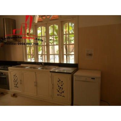 Cho thuê Villa đường Nguyễn Duy Hiệu, phường Thảo Điền Q.2 giá 5000$