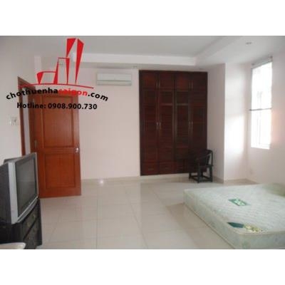 cho thuê biệt thự sân vườn hồ bơi, đường nguyễn văn hưởng, quận 2, giá 3000$