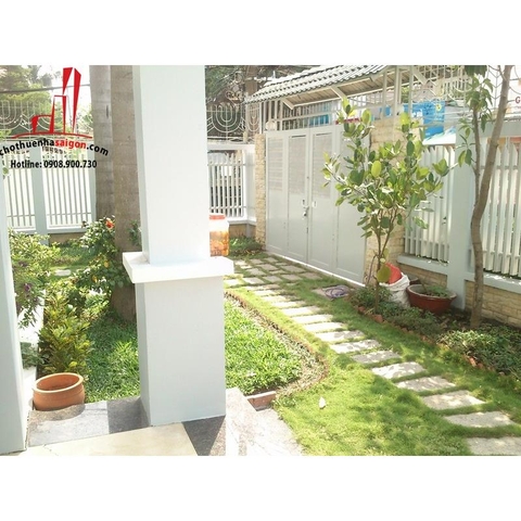 Cho thuê Biệt Thự mini tại Quận 2 khu Thảo Điền - giá 1800$