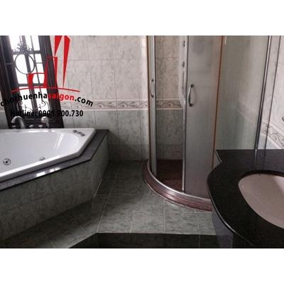 Cho thuê nhà biệt thự kiến trúc Pháp, bờ sông Sài Gòn Quận 2