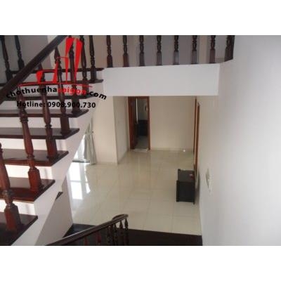 cho thuê biệt thự sân vườn hồ bơi, đường nguyễn văn hưởng, quận 2, giá 3000$