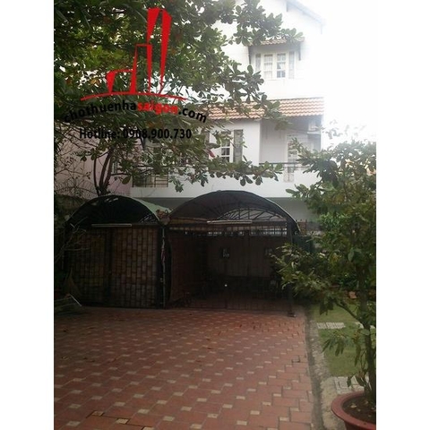 Biệt thự cho thuê nghĩ dưỡng Thảo Điền - Quận 2 - giá 3000$