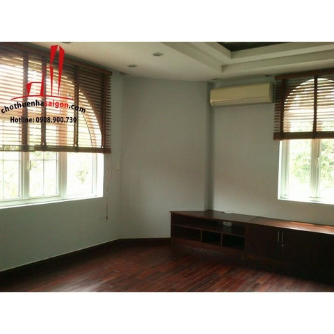 Cho thuê Biệt Thự phố tại Quận 2 khu Thảo Điền - giá 2500$