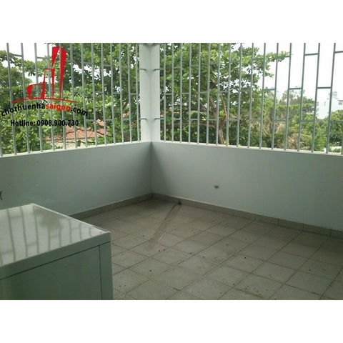 Cho thuê Biệt Thự phố tại Quận 2 khu Thảo Điền - giá 2500$