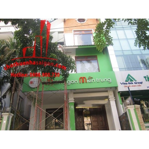 Cho thuê biệt thự quận Phú Nhuận, mặt tiền đường Phan Xích Long