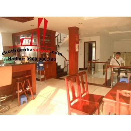 biệt thự đẹp view sông quận 2 cho thuê