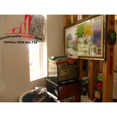 cho thuê biệt thự mini đường trần não, gần bờ sông quận 2, giá 1200$/tháng