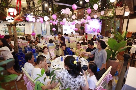 cho thuê biệt thự sân vườn đường huỳnh văn bánh quận phú nhuận, giá cho thuê:250tr/tháng