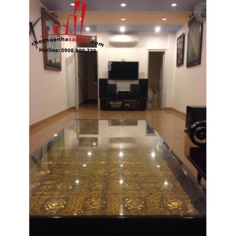 Cho thuê nhà nguyên căn mặt tiền đường Ký Con quận 1