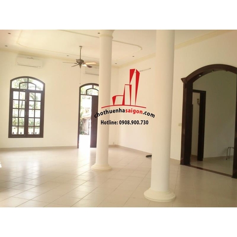 Cho thuê biệt thự Quận 2 - Thảo Điền, giá 4000$
