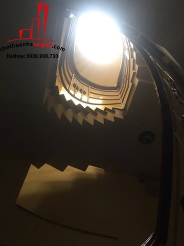 cần cho thuê nhà nguyên căn đường hẽm hai bà trưng , phường tân định quận 1, giá cho thuê:45tr/tháng