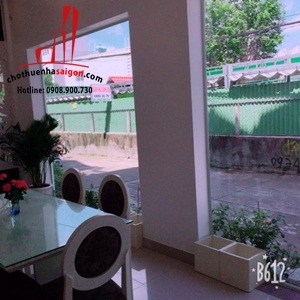 cho thuê nhà quận 7, góc 2 mặt tiền đường huỳnh tấn phát giá cho thuê:1000$/tháng