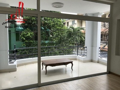 cần cho thuê villa quận phú nhuận, đường nguyễn trọng tuyển  giá cho thuê:3500$/tháng