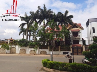 Cho thuê villa đường nguyễn văn hưởng, phường thảo điền, quận 2.