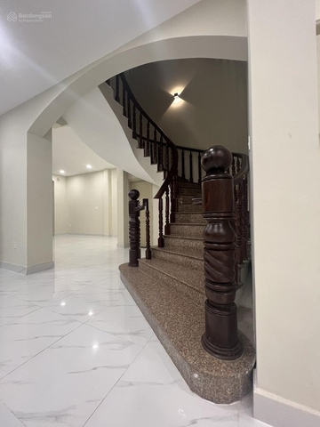 cho thuê villa đường trần não quận 2, giá cho 3000$/tháng