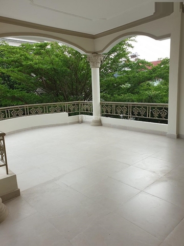 cho thuê villa đường trần não quận 2, giá cho 3000$/tháng