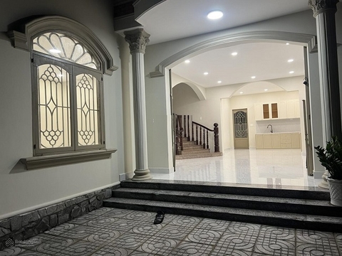 cho thuê villa đường trần não quận 2, giá cho 3000$/tháng