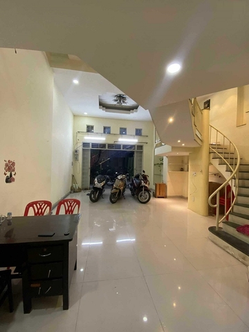 cho thuê nhà quận 1, mặt tiền đường đinh công tráng  giá 50tr/tháng