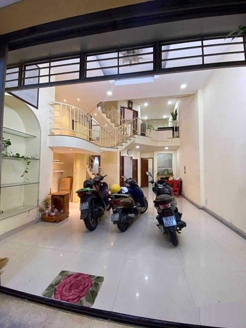 cho thuê nhà quận 1, mặt tiền đường đinh công tráng  giá 50tr/tháng