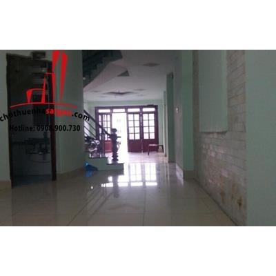 nhà ngay khu trung tâm quận 2, gần metrol  giá cho thuê:1200$/tháng, thương lượng