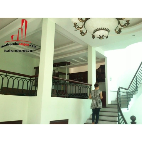 Cho thuê Biệt Thự mini tại Quận 2 khu Thảo Điền - giá 1500$