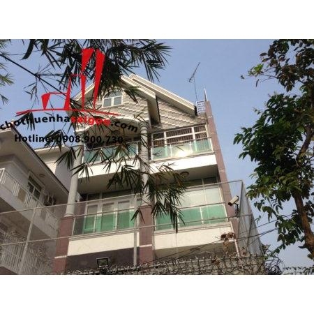 cho thuê biệt thự khu combound trần não, quận 2