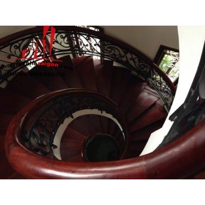 cho thuê biệt thự đường trần não, phường bình an, quận 2, gía 1500$/tháng